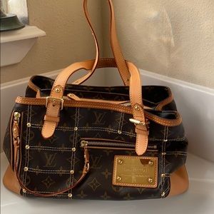 Louis Vuitton Sac Riveting handbag